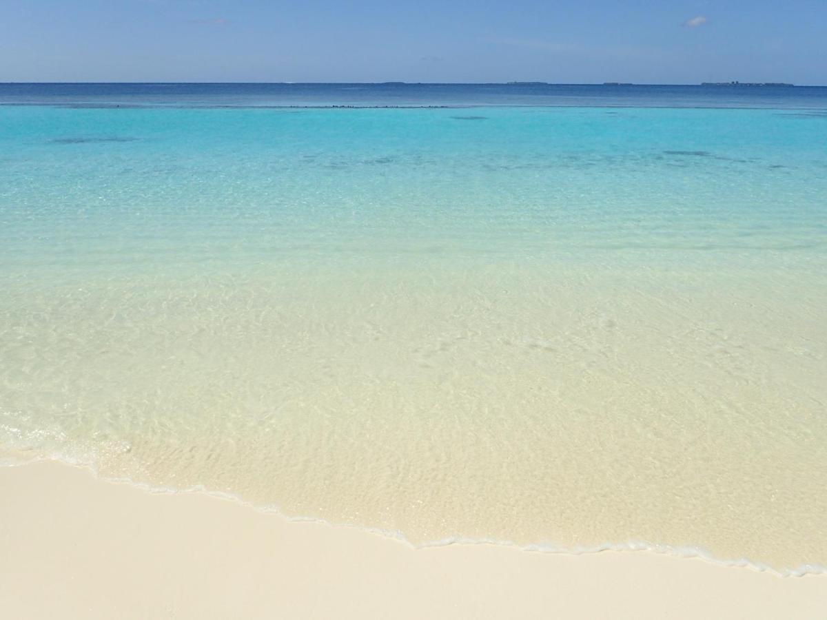 Brickwood Rasdhoo- Beach Front Εξωτερικό φωτογραφία