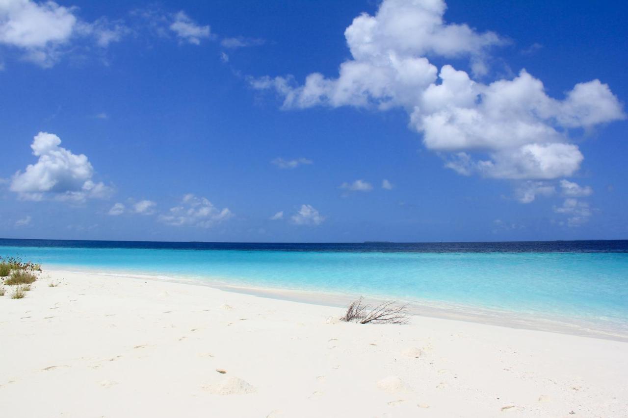 Brickwood Rasdhoo- Beach Front Εξωτερικό φωτογραφία