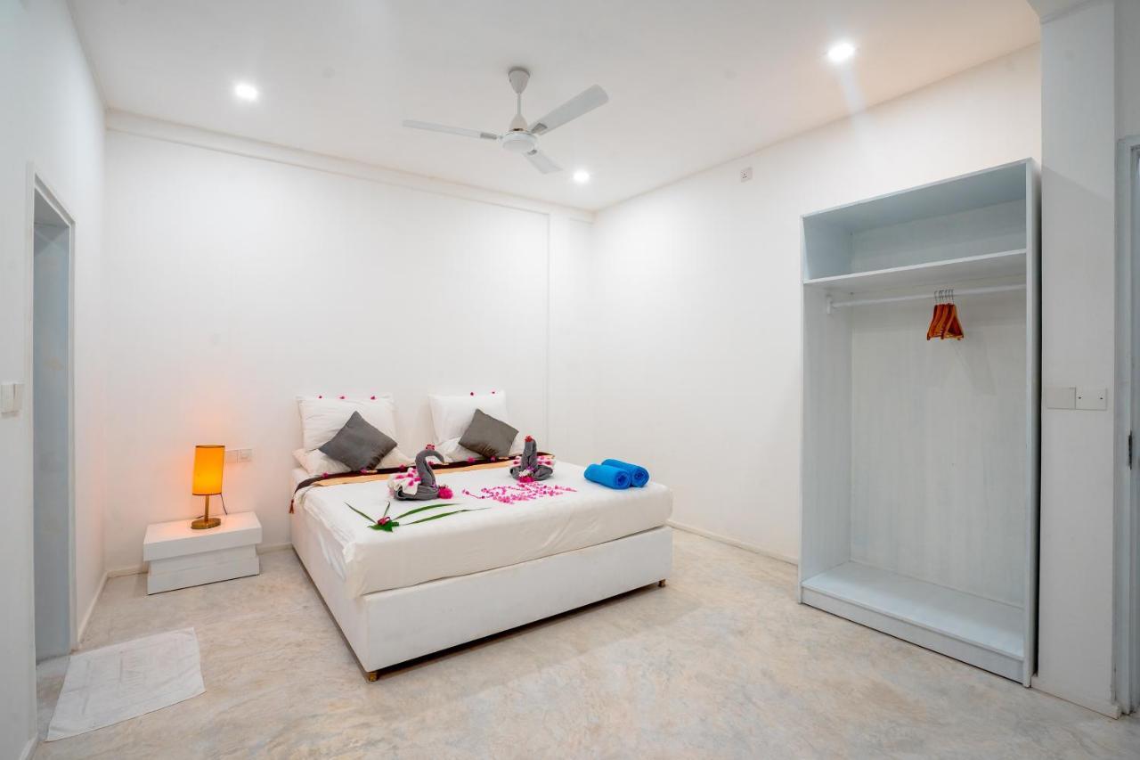 Brickwood Rasdhoo- Beach Front Εξωτερικό φωτογραφία