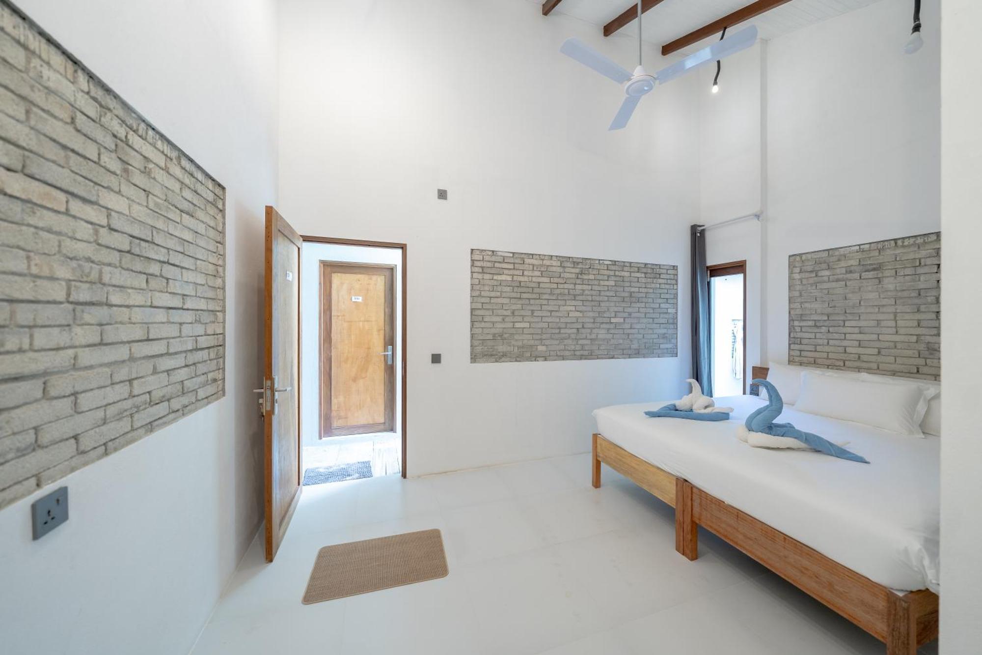 Brickwood Rasdhoo- Beach Front Εξωτερικό φωτογραφία